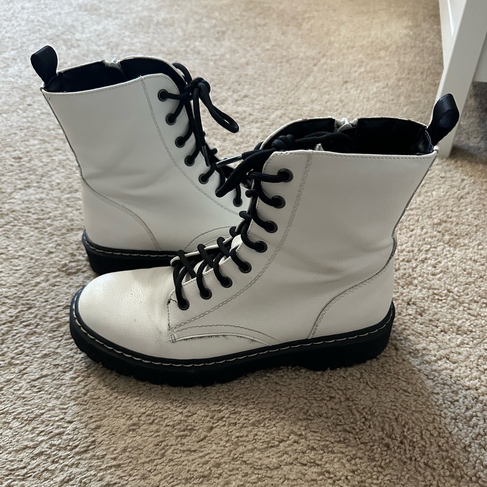 White leather boots